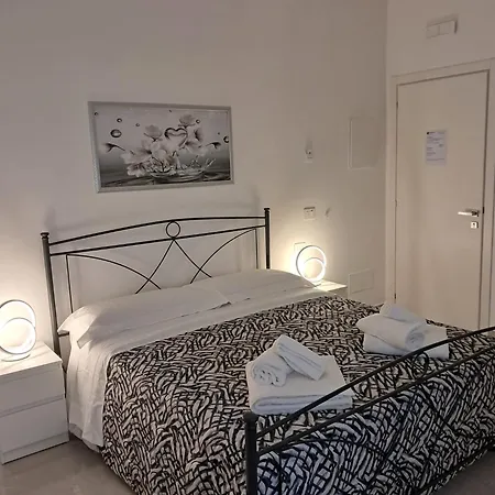 Rovelli House - B&B vicino Ospedali Riuniti Foggia con aria condizionata-2